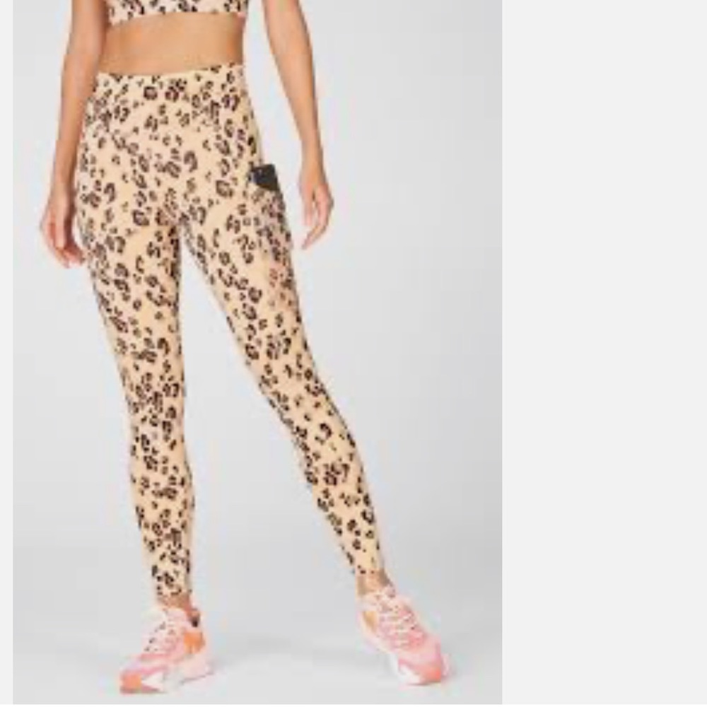 Fablatic power holds leopard print leggings size medium